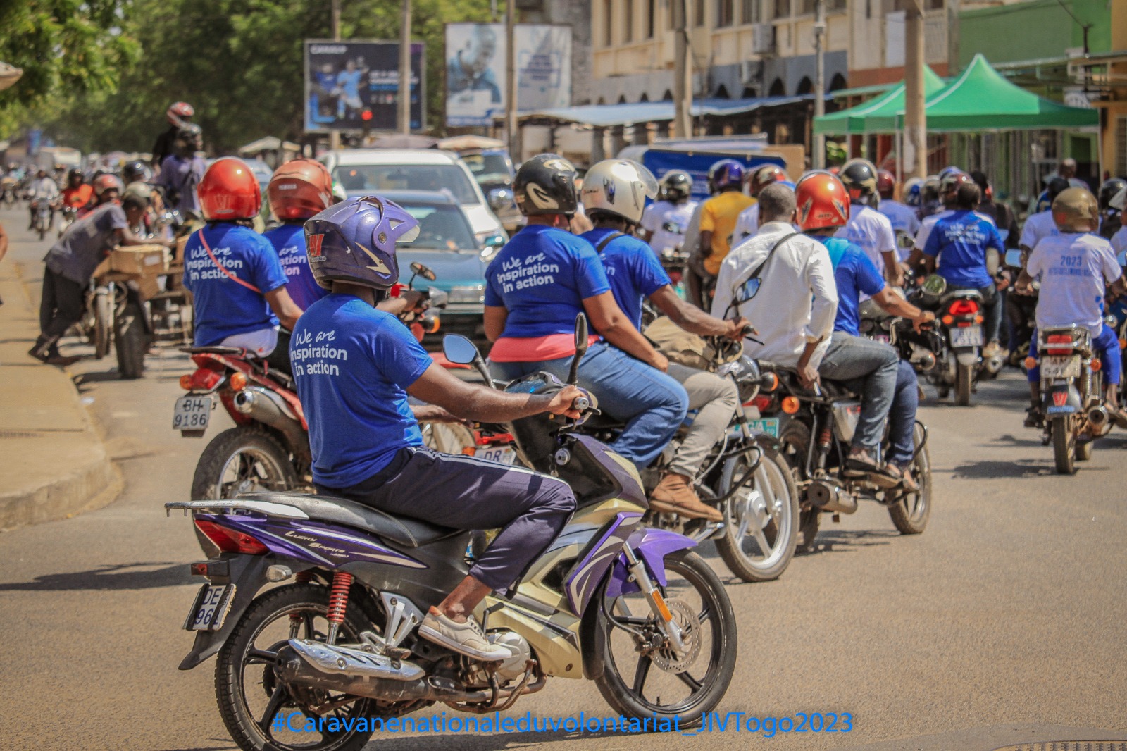 Célébration de la JIV 2023 : La caravane des volontaires anime les rues de Lomé