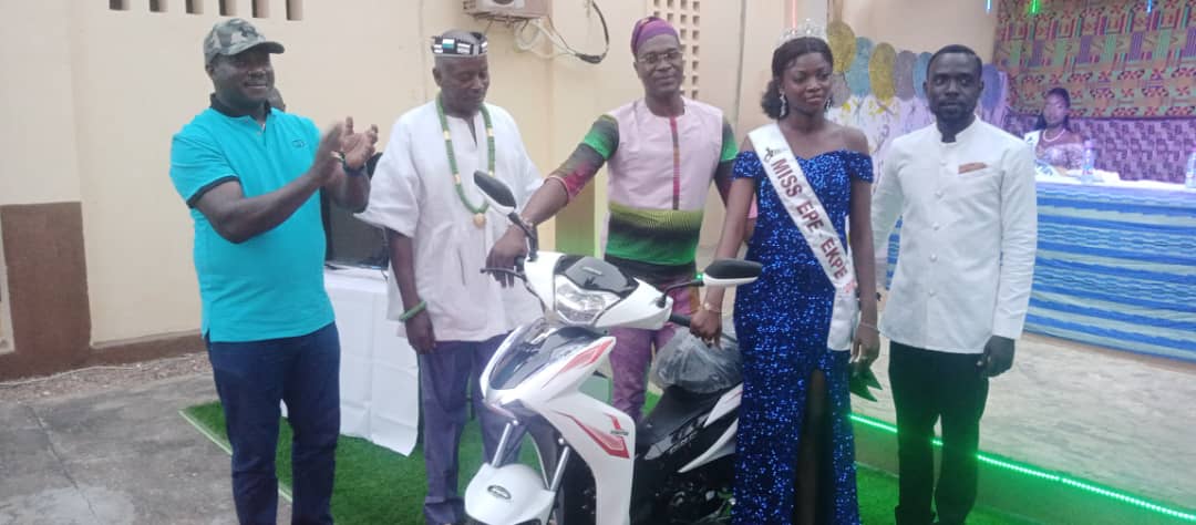 Les lauréates de la 14è édition de Miss EPE-EKPE primées, cap sur la 15è
