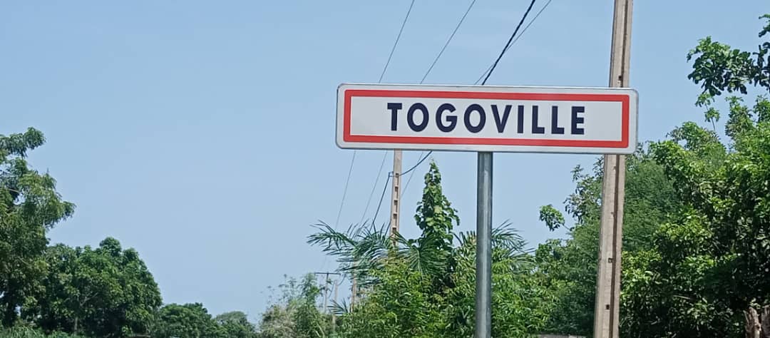 Risque d’affrontement dans la délimitation des localités Togoville-Badougbé : Fioga Joël Kwassi Mensah Mlapa VI joue la carte de l’apaisement