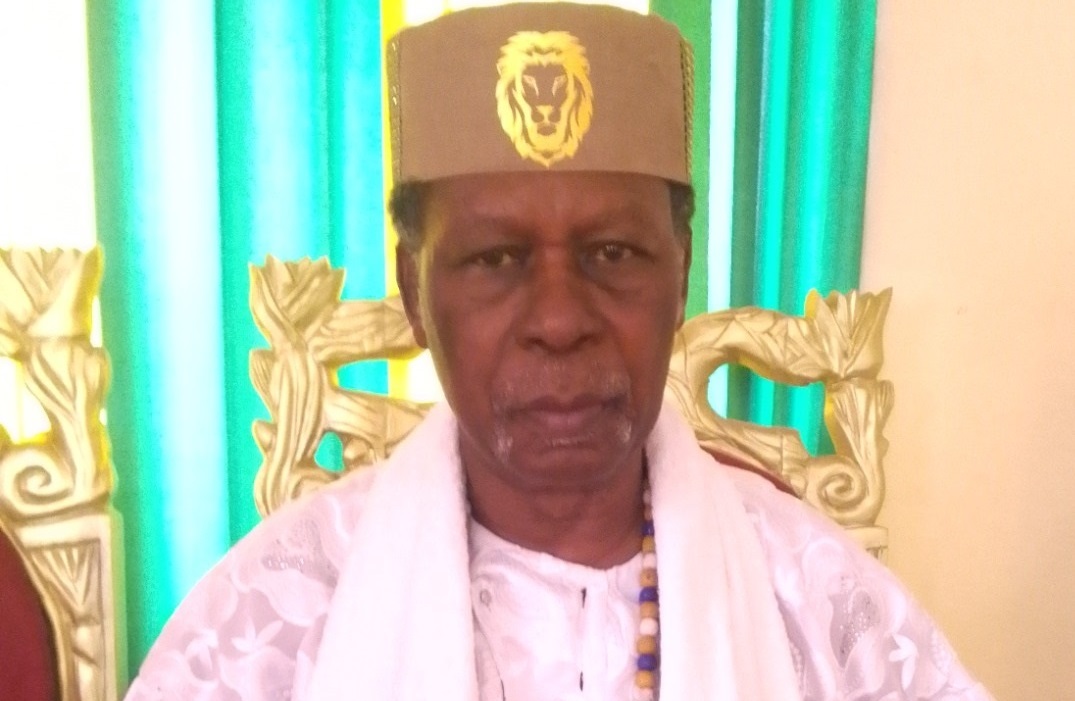 Interview exclusive de sa Majesté Xwla Xolugbo METO AHOUSSAN IX : «Garder un lien avec les racines et éviter l’aliénation»