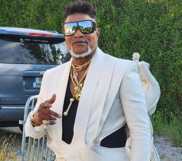 En RDC, une artillerie lourde contre Koffi Olomide