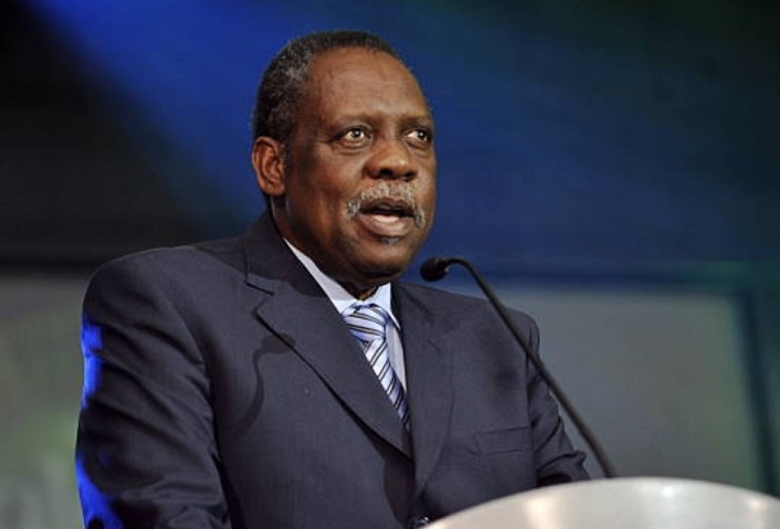 Issa Hayatou, ex-patron de la CAF, est décédé à Paris