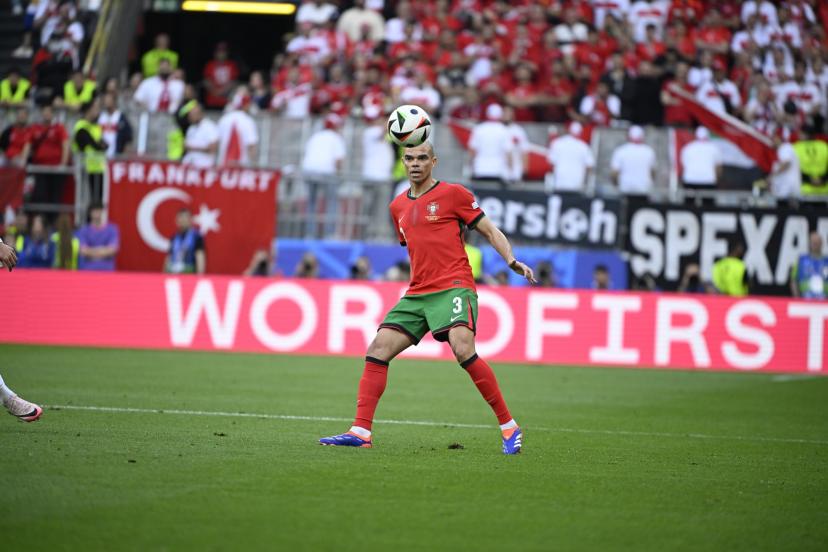 Le défenseur portugais Pepe tire sa révérence à 41 ans