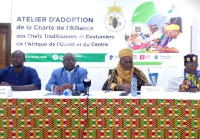 A Lomé, les rois et reines d’Afrique de l’ouest et du centre se mobilisent pour l’accès à la terre, l’eau et les semences paysannes