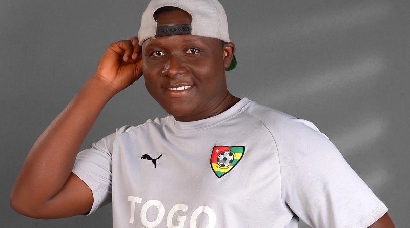 Kodjo Hippolyte Toneh, l’art de faire voyager la culture