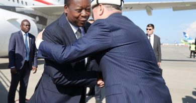 Faure Gnassingbé en mission de rapprochement à Bichkek