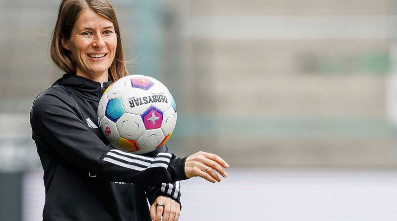 Foot: une première historique sur le banc