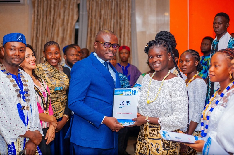 JCI Universitaire Lomé accueille sept nouveaux membres