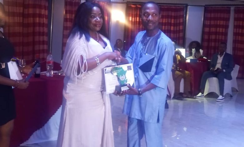Albert Agbeko couronné au Bénin : le journalisme togolais s’offre une consécration internationale