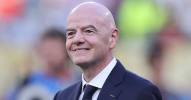 Infantino célèbre « le plus grand Mondial de l’histoire », mais les polémiques ternissent son triomphe
